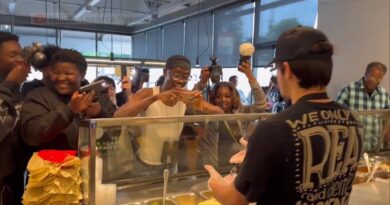 Does the ‘Chipotle Camera Trick Challenge’ Get You More Food?