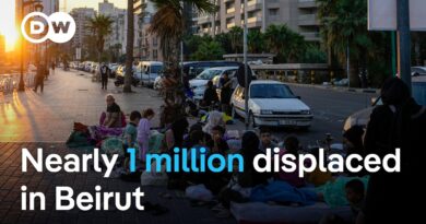 Hezbollah says it’s ready for Israeli incursion as Beirut’s displaced sleep in the streets| DW News