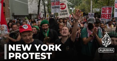 Rallies held against visiting Israeli PM: protesters gather near UN HQ in New York