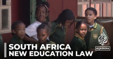 South Africa education law: Afrikaans-speaking groups fear erosion of language