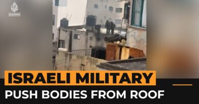 Video captures Israeli soldiers pushing dead bodies from roof | AJ #Shorts