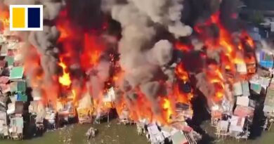 ‘Everything is gone’: fire engulfs hundreds of shanty houses in Manila