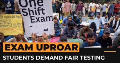 Indian students protest civil service exam test changes