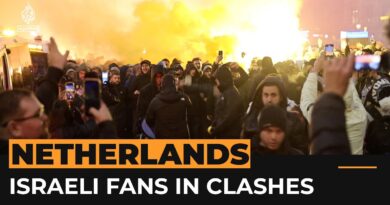 Israeli football fans clash with protesters in Amsterdam