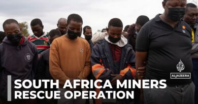 South Africa miners: Minister says rescue operation will now begin