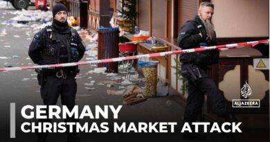 Five dead in car ramming in crowded German Christmas market