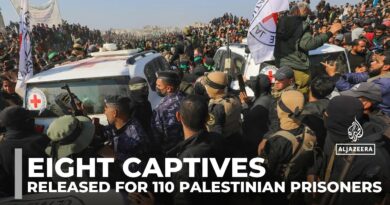 Exchange deal: Eight captives released for 110 Palestinian prisoners