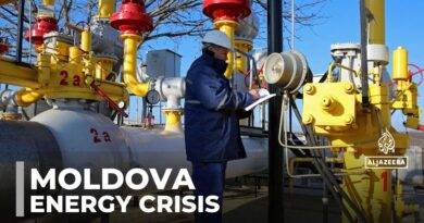 Moldova energy crisis: Thousands without heating as Russia cuts gas supplies