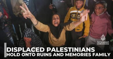 Palestinians count losses of war: Displaced hold onto ruins and memories family