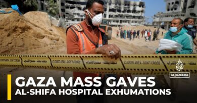 Palestinians resume search for buried bodies at Gaza’s al-Shifa Hospital